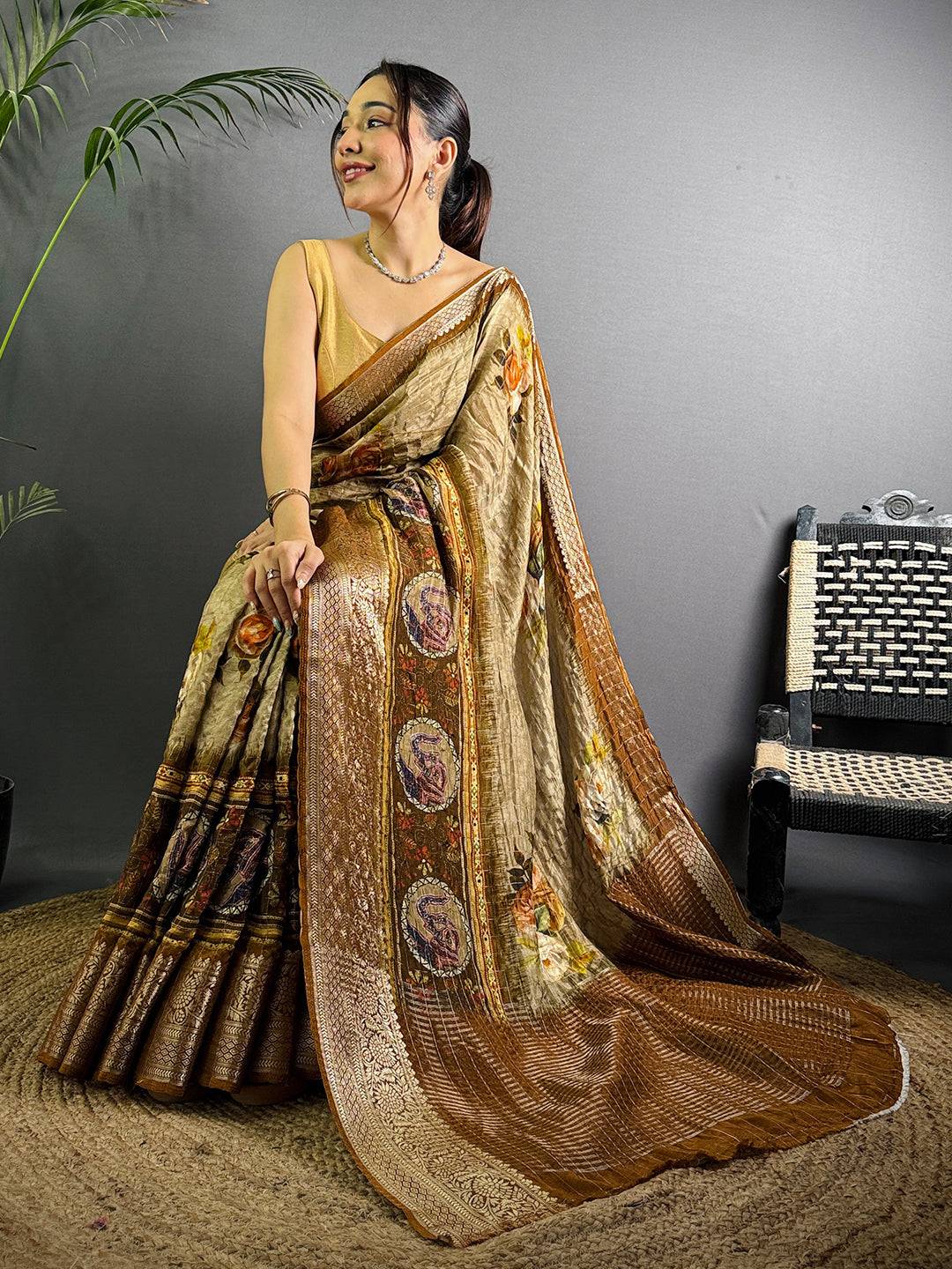 Beige Pure Viscose Digital Print Saree - Image 4