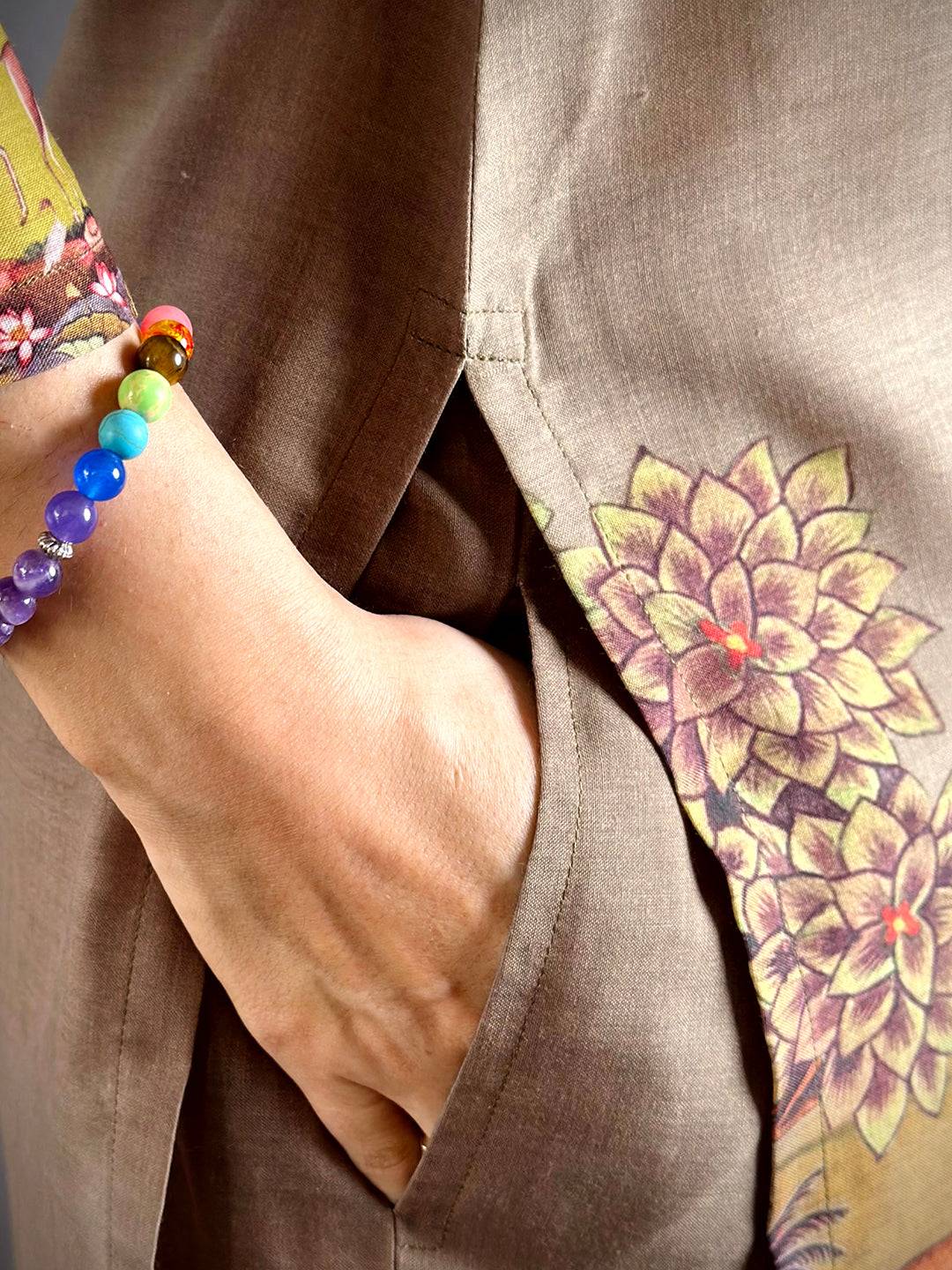 Classic Mughal Art V Scalup Kurti - Image 5