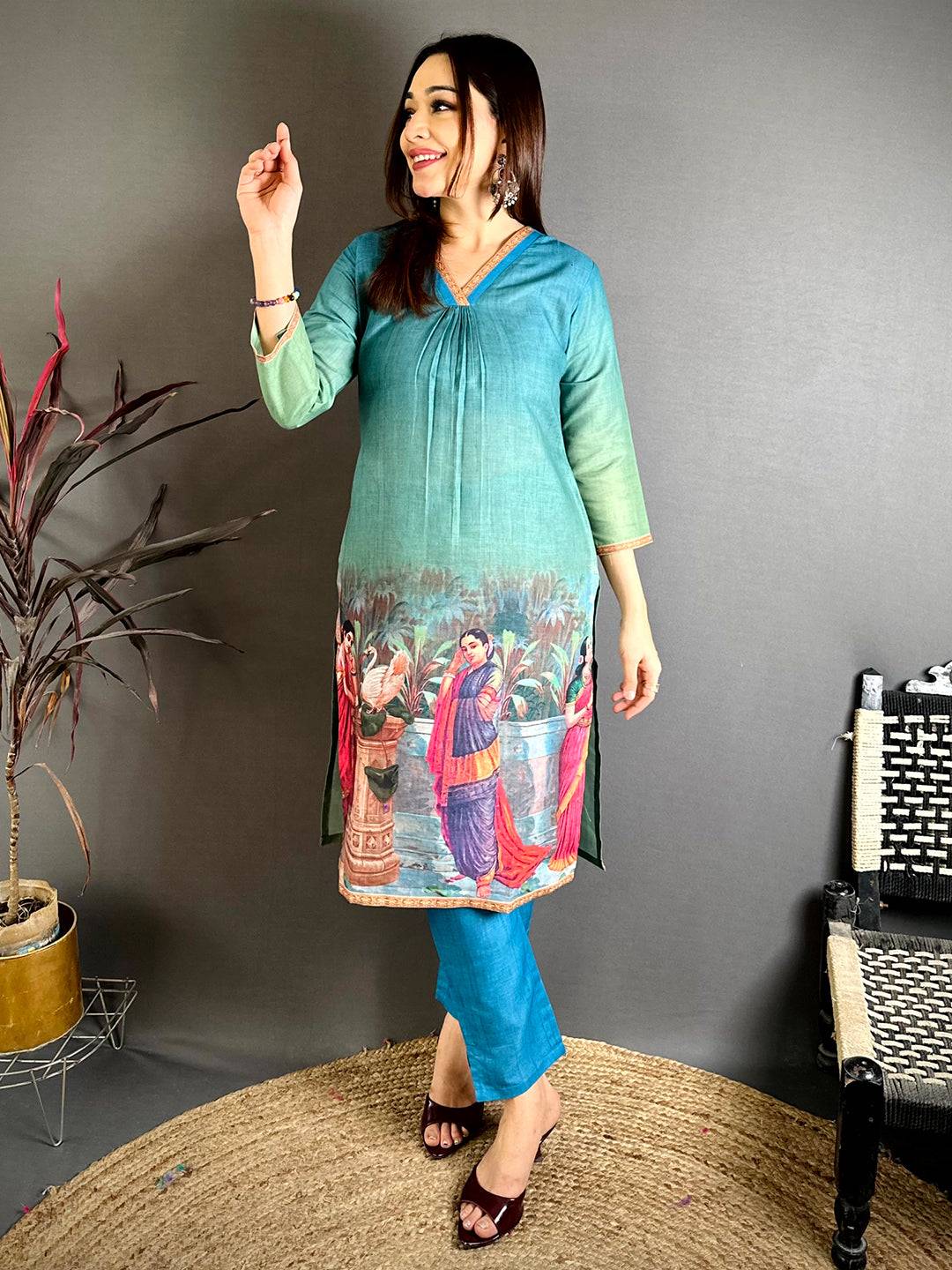 Elegant Painting Art V Neck Kurti - Image 4