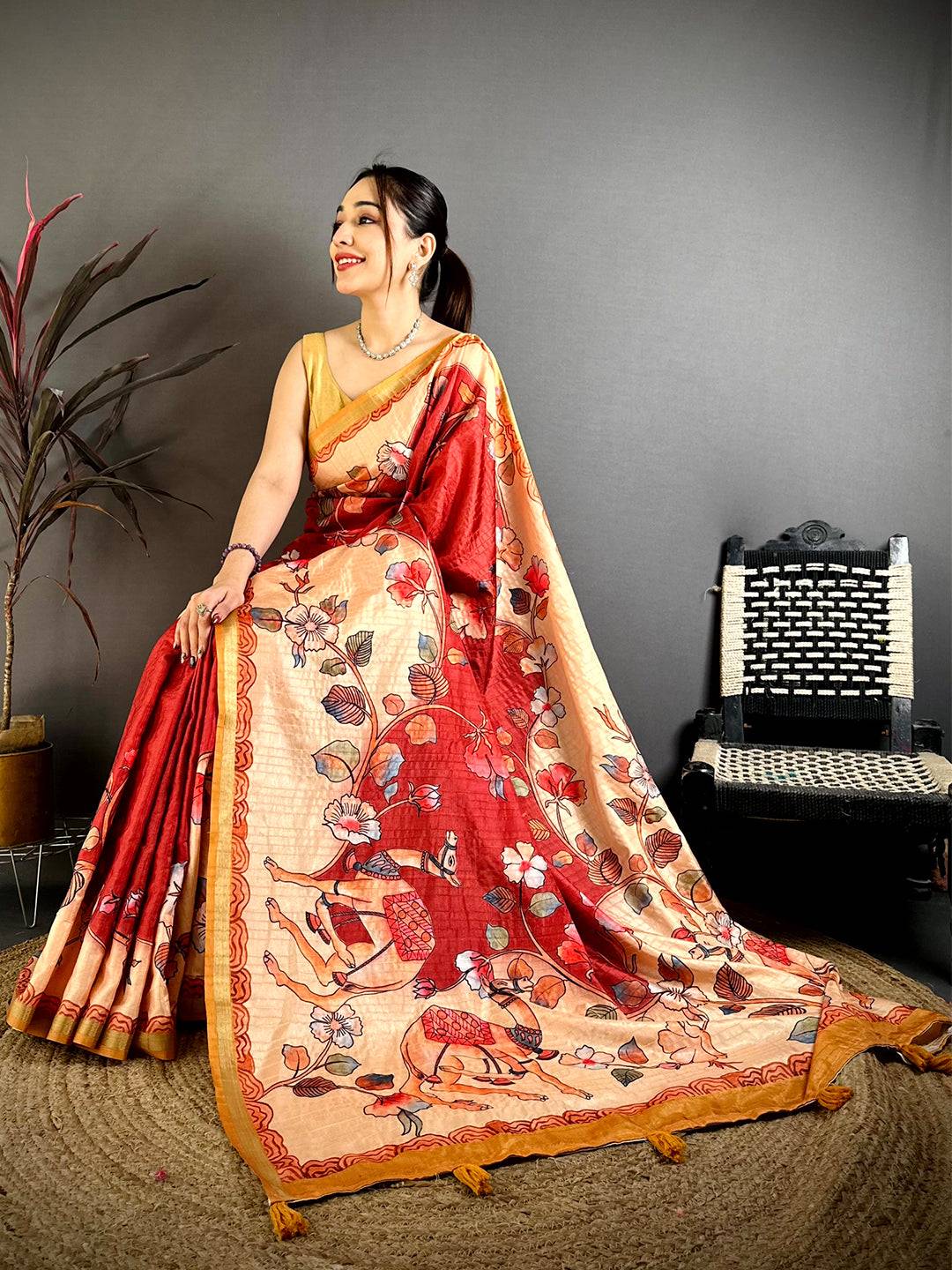 Majestic Kalamkari Art Print Saree - Image 4