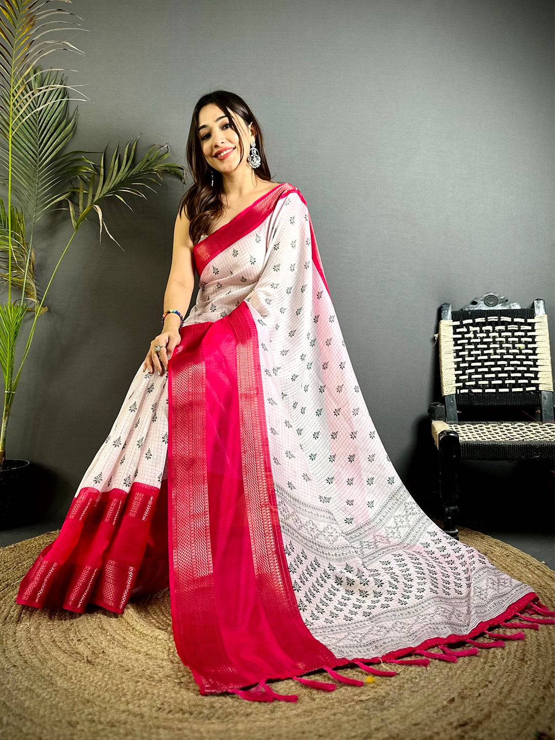 Pink Marshmallow Ikkat Butti Saree - Image 4