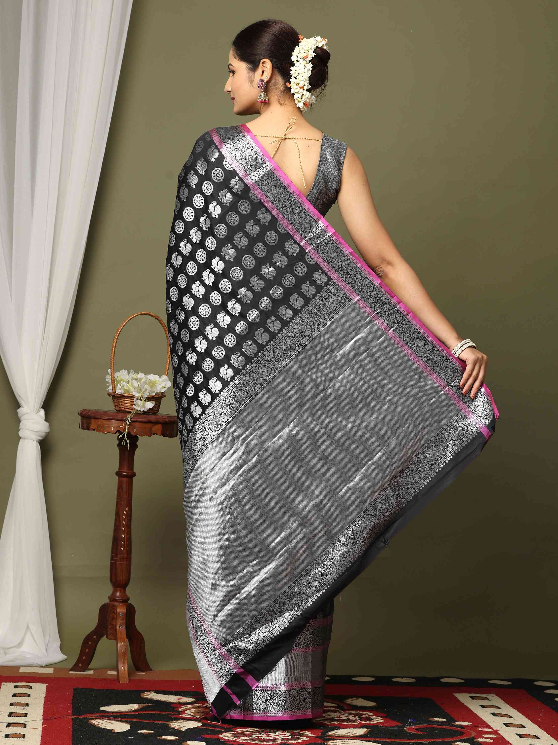 Kanjivaaram Soft Silk Design Saree - Image 4