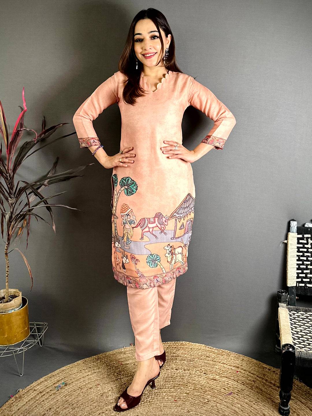 Royal Kalamkari V Scalup Neck Kurti - Image 3